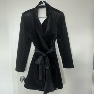 Express Black Velvet Long Sleeve Romper